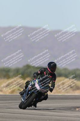 media/Oct-13-2025-Moto Forza (Mon) [[a66d839500]]/4-C Group/Session 3 (Turn 16)/